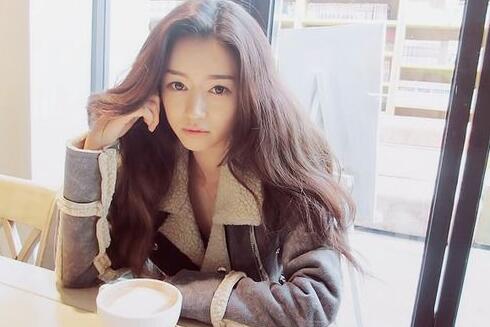 天秤女对你心动的信号,这些发现证明她对你动了心 天秤女对你心动的信号,这些发现证明她对你动了心第2张